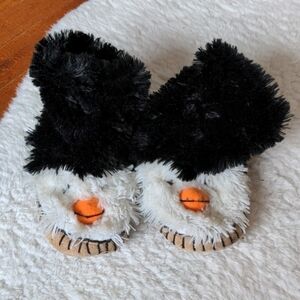 Hatley Plush Penguin Slippers Kids Toddler Small Shoe Size 5-7